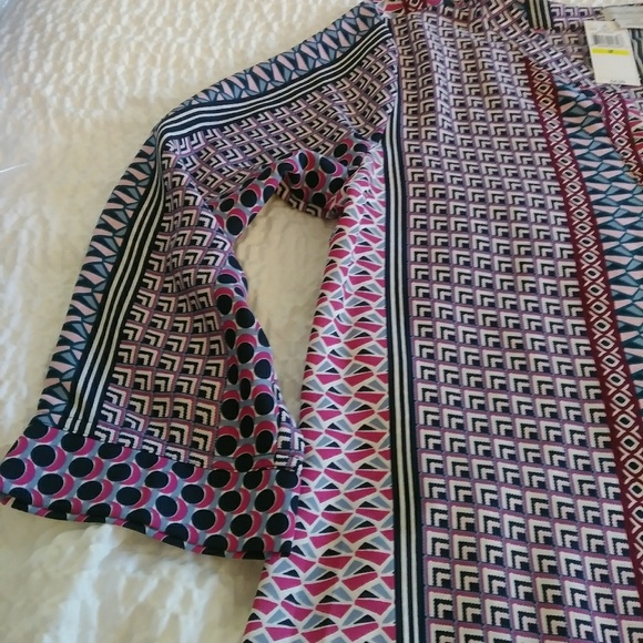 Ladies van heusen 3/4 length blouse - Picture 3 of 3